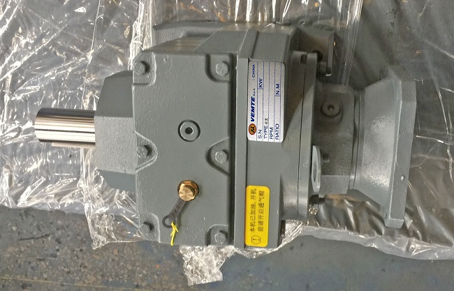 帶動17T噸小型機械吊裝機減速機，3500W伺服電機減速機,吊裝機械減速機